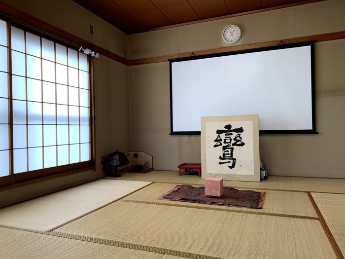 モノで溢れかえっていた空き家を蘇えらせたセルフリノベーション