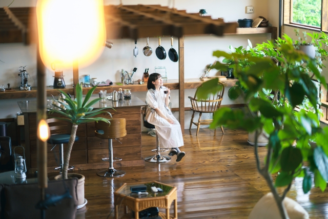 空き家を活用してカフェを始めるには？メリット・注意点・成功の秘訣を解説