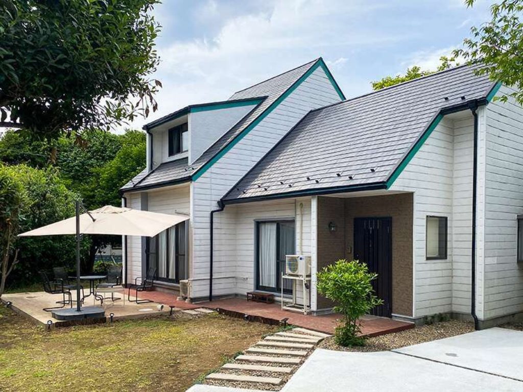 広々とした庭を活かし自然を身近に感じられる住まいのサブスク拠点として再生